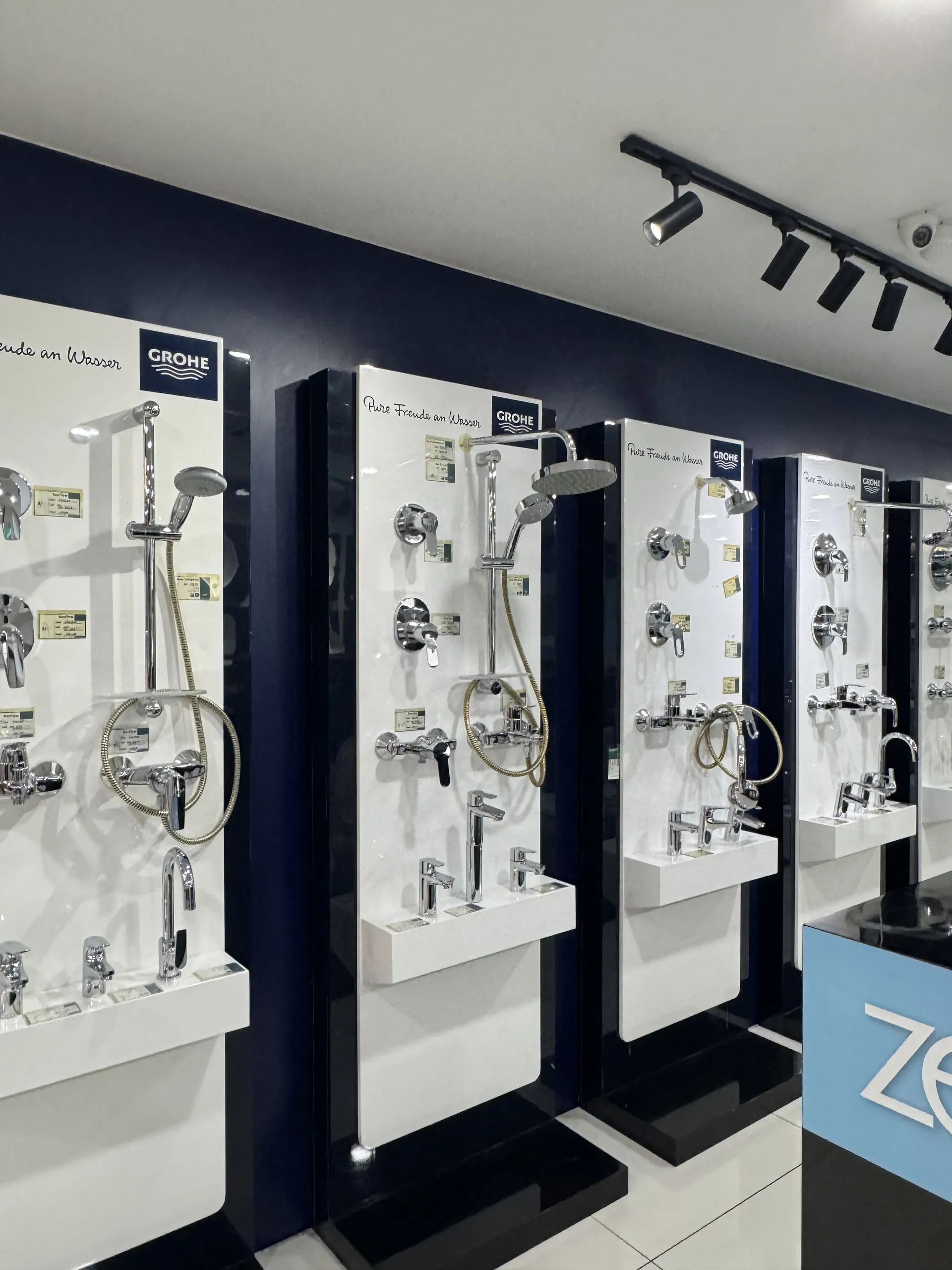 Shower Taps & Mixers